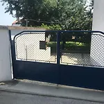 Сasa de vacaciones - Blue Gate Manor *