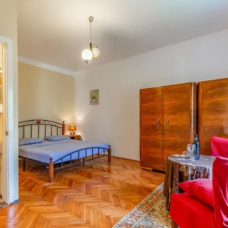 Holiday home - Blue Gate Manor *