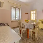 Vakantiehuis - Blue Gate Manor Ližnjan