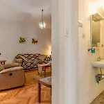 Vakantiehuis - Blue Gate Manor *