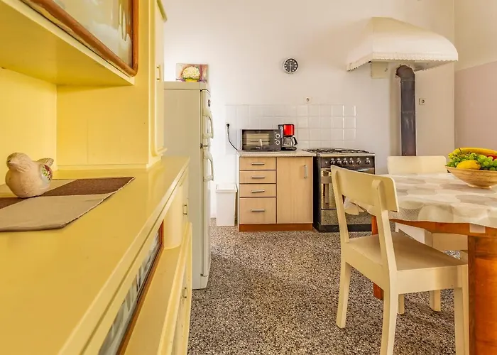 - Blue Gate Manor Holiday home